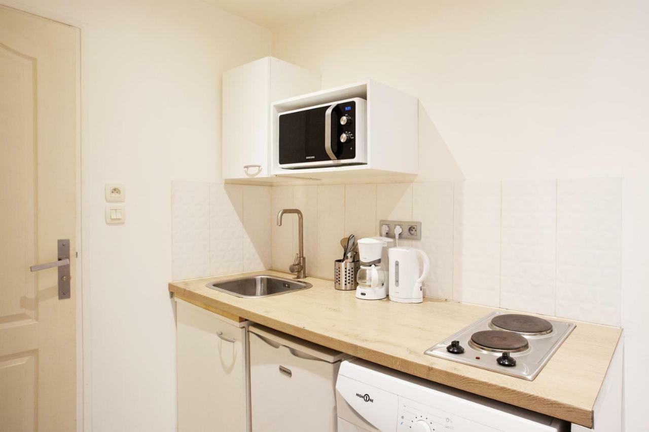 GregBnb-com - Studio Cosy - CLIMATISÉ - WIFI - 15min Gare Tolone Esterno foto