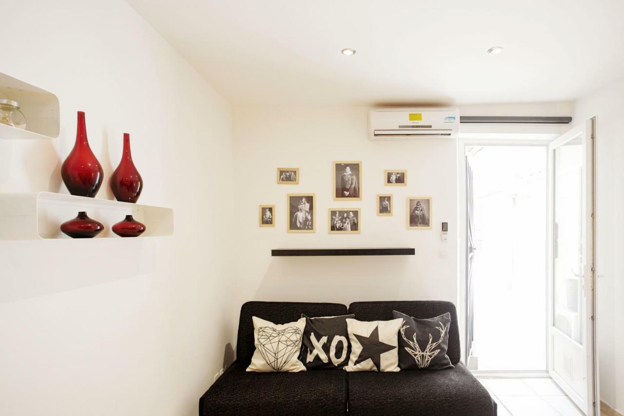 GregBnb-com - Studio Cosy - CLIMATISÉ - WIFI - 15min Gare Tolone Esterno foto